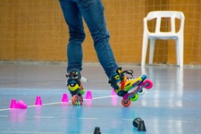 爱游戏-世界青年花样滑冰赛中国新秀频频获奖，2021花样滑冰世青赛